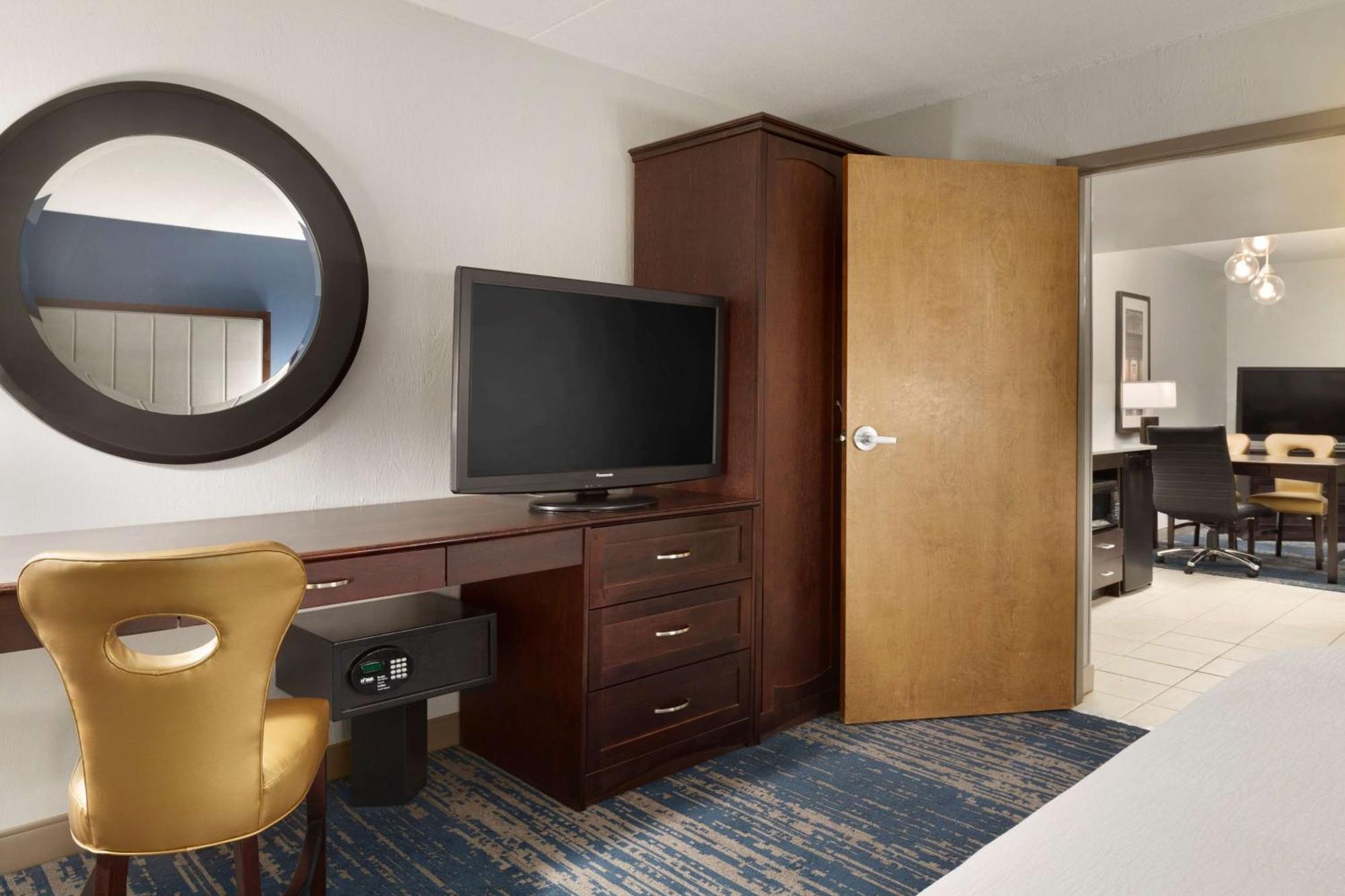 Embassy Suites By Hilton Columbus Dış mekan fotoğraf