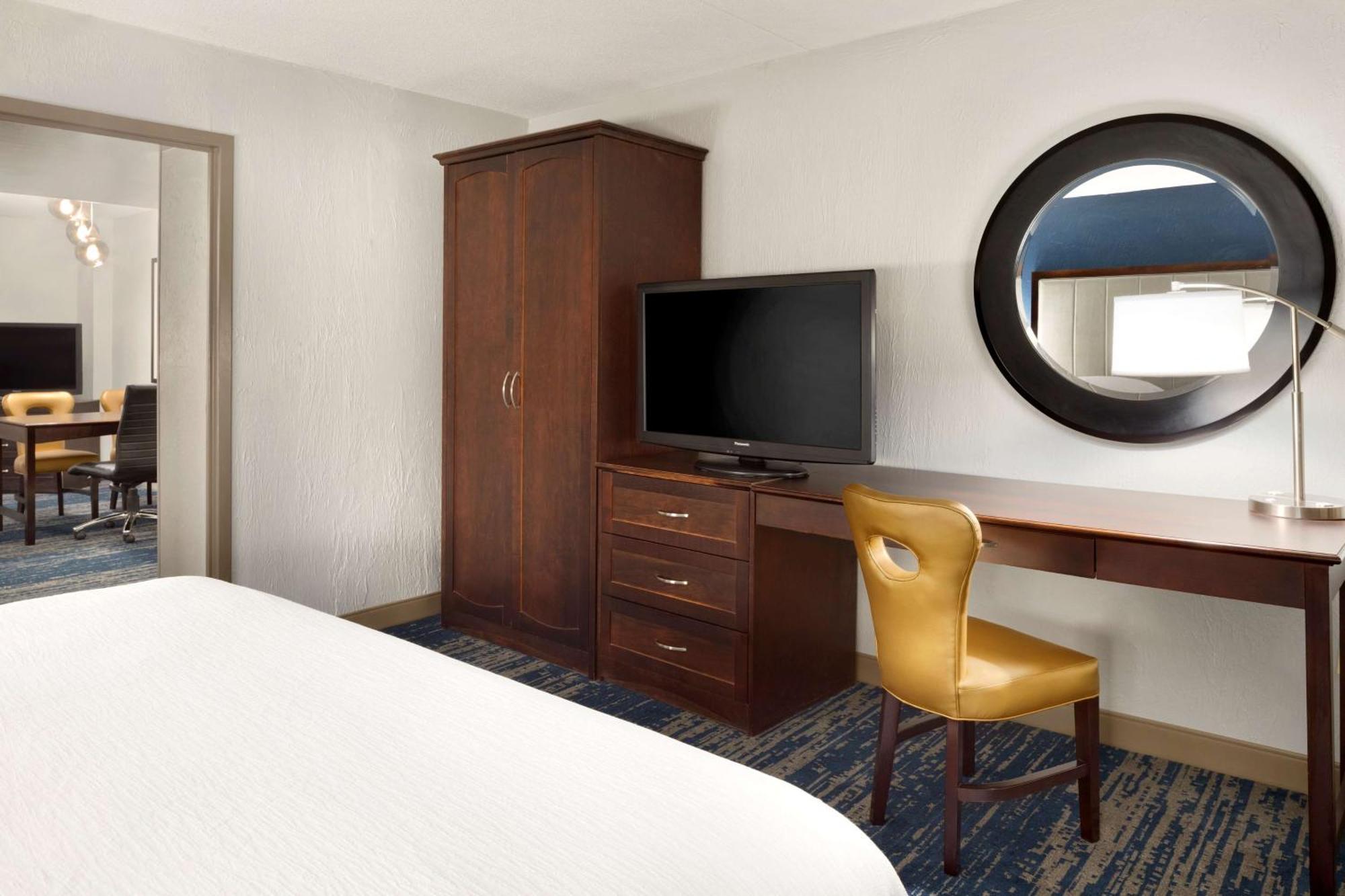 Embassy Suites By Hilton Columbus Dış mekan fotoğraf
