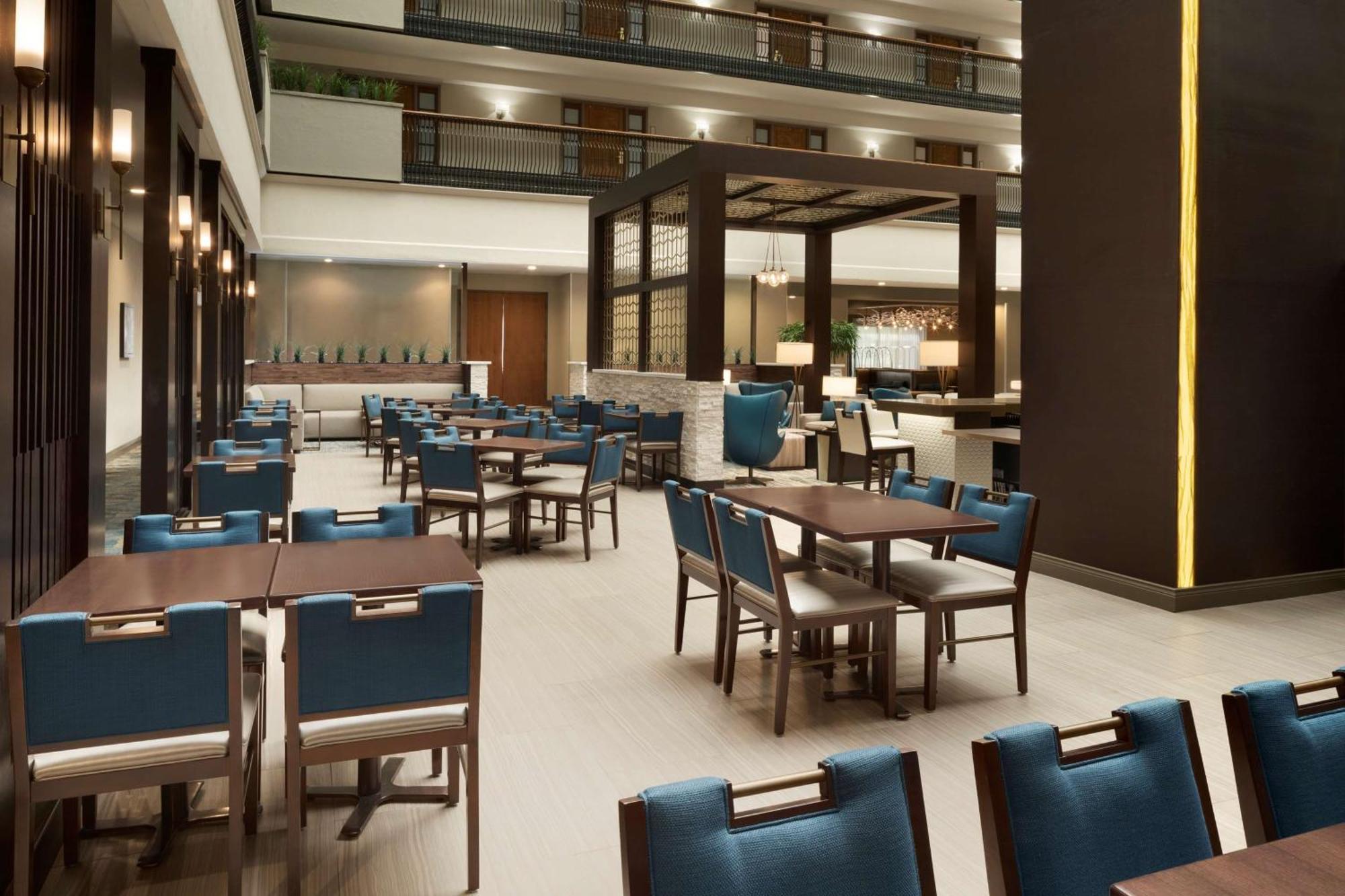 Embassy Suites By Hilton Columbus Dış mekan fotoğraf