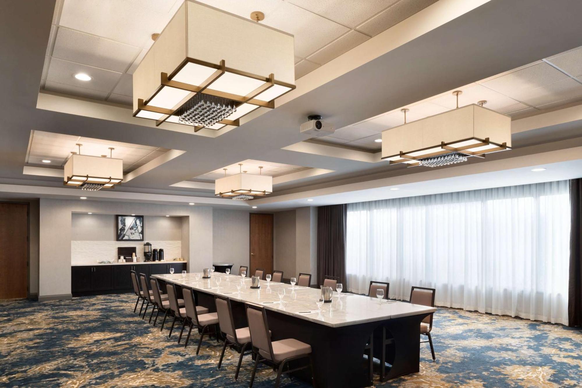 Embassy Suites By Hilton Columbus Dış mekan fotoğraf