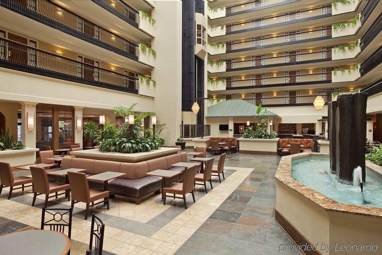 Embassy Suites By Hilton Columbus Restoran fotoğraf